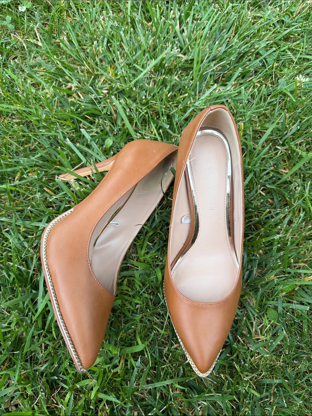 BCBG heels